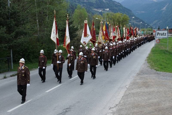 Bezirks-Feuerwehrtag 2014 in Prutz