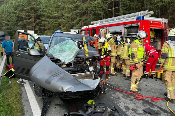 Verkehrsunfall auf der B180 Reschenstraße in Pfunds